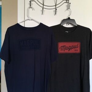 Magpul Industries Corp. Bundle of 2 Gray and Blue Logo T-Shirts SZ L